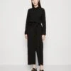 MOSS COPENHAGEN JACENIA GUDRID - Jumpsuit - Black 2 MOSS COPENHAGEN JACENIA GUDRID - Jumpsuit - Black -Sommerkleidung Für Damen 036d88d53a594cbd909a56b7f9de4481