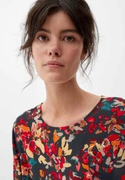 S.Oliver MIT ALLOVERMUSTER - Bluse - Navy 11 S.Oliver MIT ALLOVERMUSTER - Bluse - Navy -Sommerkleidung Für Damen 04e2ad7324834ef2992731151ee4d139