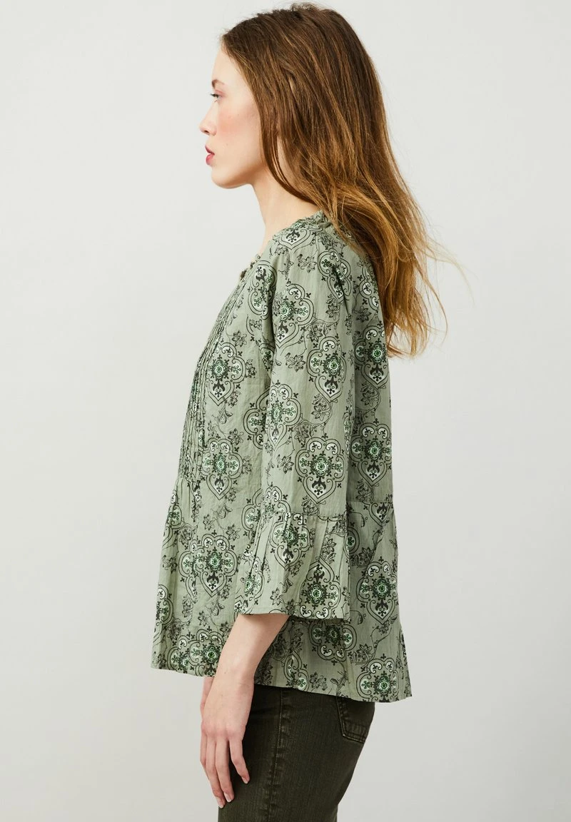 Odd Molly TESSA - Bluse - Green Mousse 7 Odd Molly TESSA - Bluse - Green Mousse – Bild 5