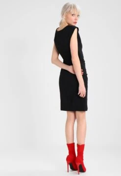 Kaffe INDIA O NECK - Etuikleid - Black 10 Kaffe INDIA O NECK - Etuikleid - Black -Sommerkleidung Für Damen 083dff586e22472d94a8b263ac4e5c76