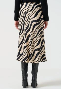 MADE IN TÜRKIYE - A-Linien-Rock - Beige -Sommerkleidung Für Damen 1b07a3f136054d129398575576a23b7b