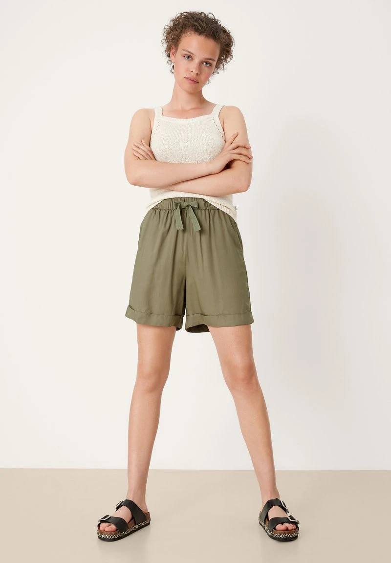QS By S.Oliver Shorts - Khaki Oliv 6 QS By S.Oliver Shorts - Khaki Oliv – Bild 4