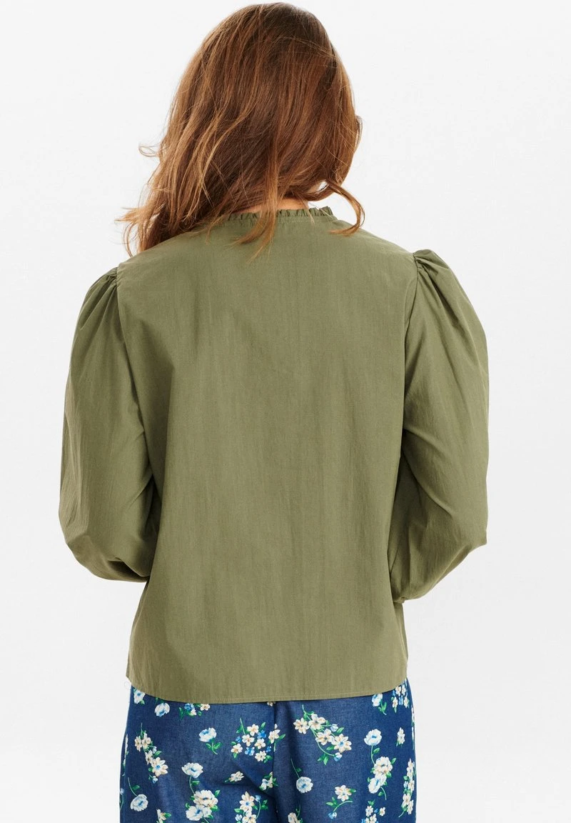 NUSHAPE - Hemdbluse - Deep Lichen Green 5 NUSHAPE - Hemdbluse - Deep Lichen Green – Bild 3