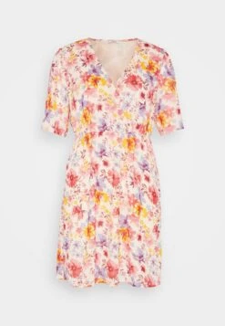 ONLY ONLSTAR LIFE DRESS - Freizeitkleid - Camellia Rose Star 12 ONLY ONLSTAR LIFE DRESS - Freizeitkleid - Camellia Rose Star -Sommerkleidung Für Damen 28308efd6d8843469a00a368225c08ce