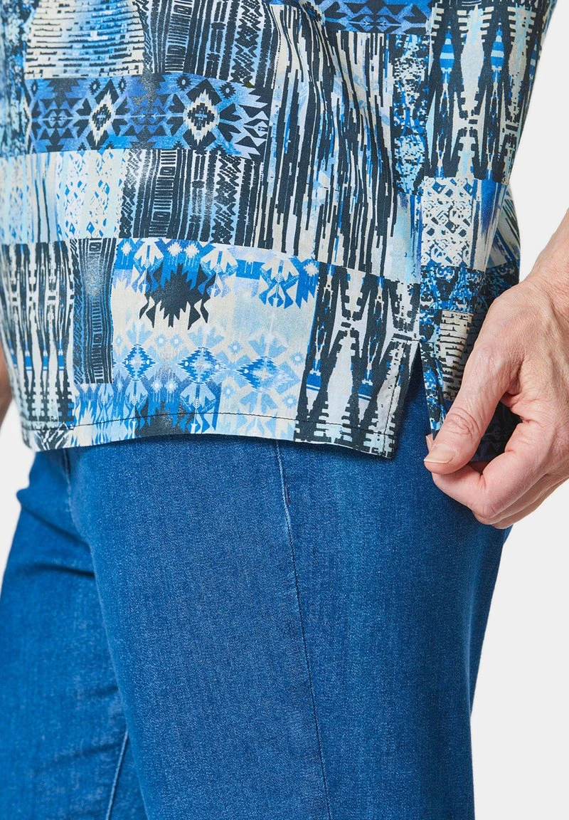GOLDNER Bluse - Jeansblau / Gemustert 6 GOLDNER Bluse - Jeansblau / Gemustert – Bild 4