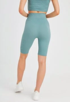 SEAMLESS FITNESS - Shorts - Grün 9 SEAMLESS FITNESS - Shorts - Grün -Sommerkleidung Für Damen 29421313d1434375b00a1abf62947752