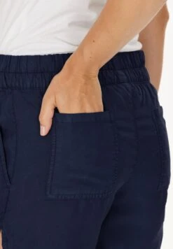 Cruz CARRIE - Shorts - 2048 Navy Blazer -Sommerkleidung Für Damen 294ba1d3dd024f36b3d70457f4b8cde6