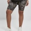 URBAN CLASSICS CAMO TECH CYCLE - Shorts - Wood Digital Camo -Sommerkleidung Für Damen 2b5581bf5c4149c19c79ad21ffd739d2