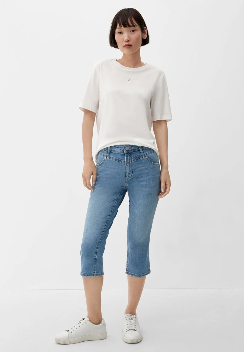 S.Oliver CAPRI MIT SATTELBUND - Jeans Shorts - Hellblau 4 S.Oliver CAPRI MIT SATTELBUND - Jeans Shorts - Hellblau – Bild 2