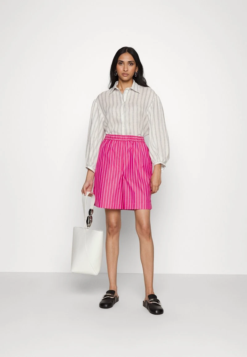 Max Mara Leisure VEZZO - Shorts - Fuxia 4 Max Mara Leisure VEZZO - Shorts - Fuxia – Bild 2