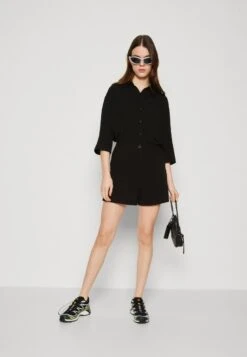 WEEKDAY KIT MIX - Shorts - Black 9 WEEKDAY KIT MIX - Shorts - Black -Sommerkleidung Für Damen 4e1327425e4b49c68aaa42545dd4babc