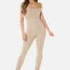MIT CARMEN AUSSCHNITT - Jumpsuit - Beige 1 MIT CARMEN AUSSCHNITT - Jumpsuit - Beige -Sommerkleidung Für Damen 4e99532d4b9340919999c50266457823