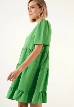 LELA LOOSE FIT - Freizeitkleid - Benetton Color 11 LELA LOOSE FIT - Freizeitkleid - Benetton Color -Sommerkleidung Für Damen 52e0a5d734e14a0199c3cb10011bb233