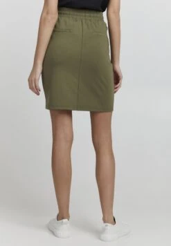 OXMO OXARNA - Bleistiftrock - Ivy Green 10 OXMO OXARNA - Bleistiftrock - Ivy Green -Sommerkleidung Für Damen 5802b5f987ef406e80586bc274fd699f