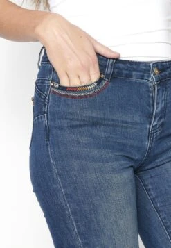 Koroshi PIRATE - Jeans Shorts - Azul Osc Dark Blue -Sommerkleidung Für Damen 587cb5c3131c4a639f6f8cbf05c47697