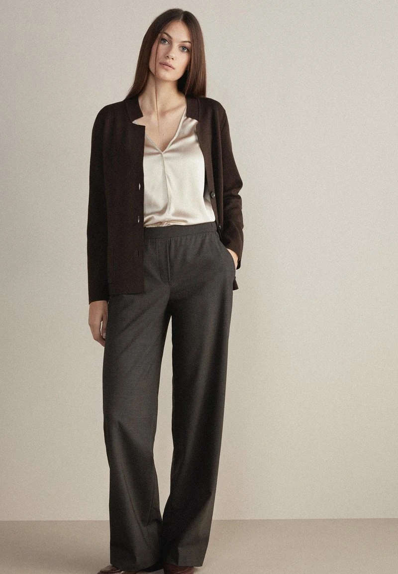 V-AUSSCHNITT - Bluse - Madreperla Light 3 V-AUSSCHNITT - Bluse - Madreperla Light