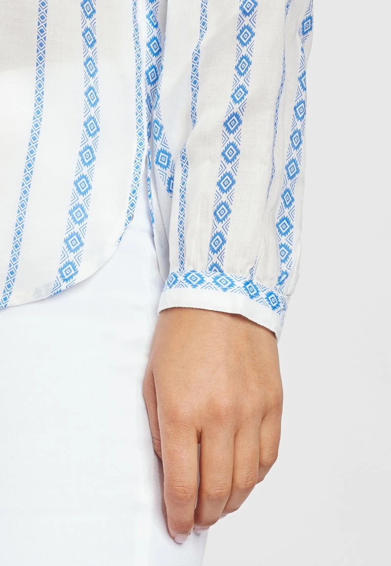 Buffalo Hemdbluse - Creme-blau-bedruckt 7 Buffalo Hemdbluse - Creme-blau-bedruckt – Bild 5