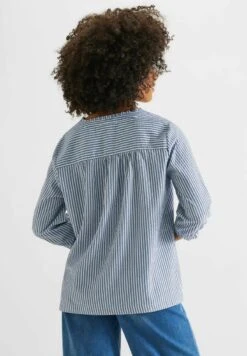 STREET ONE GESTREIFTE - Bluse - Blau -Sommerkleidung Für Damen 62f15441e3b443e697eb365d17f2d7d7