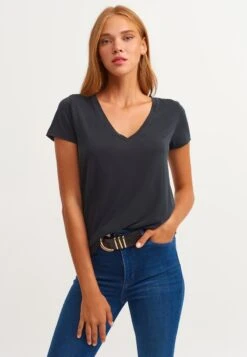 SOFT TOUCH T-SHIRT BASIC - T-Shirt Basic - Ice Mocha 13 SOFT TOUCH T-SHIRT BASIC - T-Shirt Basic - Ice Mocha -Sommerkleidung Für Damen 6c542ca5e5564bfb8ec3f248a46ffbdc