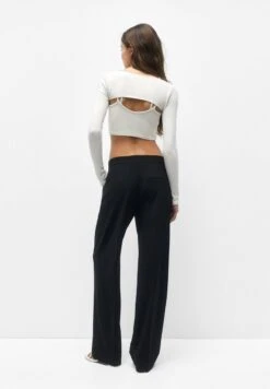 PULL & BEAR CROP WITH ARM WARMERS - Langarmshirt - Sand 10 PULL & BEAR CROP WITH ARM WARMERS - Langarmshirt - Sand -Sommerkleidung Für Damen 6cbab494f9364e8cbe9ceb232c8e48d8