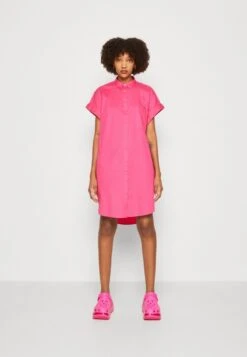 Monki Blusenkleid - Pink