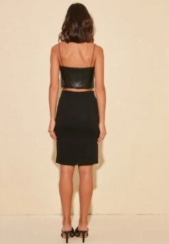 Trendyol Bleistiftrock - Black -Sommerkleidung Für Damen 72f8267e187746259f192b751db6a8c1
