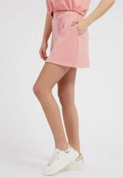 Guess Minirock - Rose 10 Guess Minirock - Rose -Sommerkleidung Für Damen 73143fffcc984f4cbf379c8d26394d9c