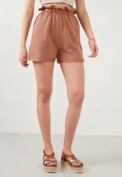LELA SLIM FIT - Shorts - Biscuit Color 11 LELA SLIM FIT - Shorts - Biscuit Color -Sommerkleidung Für Damen 79907fc3b80b46789c55b681b1c151a8