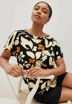 Next BOXY STANDARD - Bluse - Black Ecru White Floral 11 Next BOXY STANDARD - Bluse - Black Ecru White Floral -Sommerkleidung Für Damen 7a0de94c4ed04ab88f7c1bb608aa8a3b