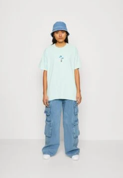 BDG Urban Outfitters WILD FLOWERS DAD TEE - T-Shirt Print - Sage 9 BDG Urban Outfitters WILD FLOWERS DAD TEE - T-Shirt Print - Sage -Sommerkleidung Für Damen 82c8128041f34f47b1ece55b3ce2c150