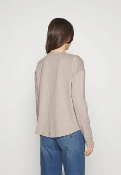 SHINE TEE - Langarmshirt - Quail -Sommerkleidung Für Damen 874d7085021d4f3e9875509e7fa88ac0