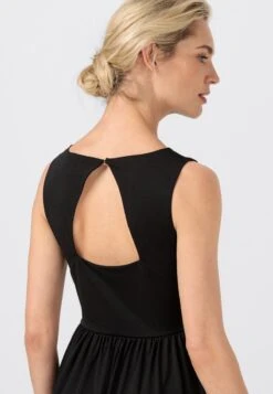 Jerseykleid - Black 11 Jerseykleid - Black -Sommerkleidung Für Damen 884d8c32c4ec4d2fbddf6d50b796338a