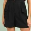 Next TAILORED UTILITY DETAIL - Shorts - Black 2 Next TAILORED UTILITY DETAIL - Shorts - Black -Sommerkleidung Für Damen 89304be4f7584b2b9802118115fe78fc