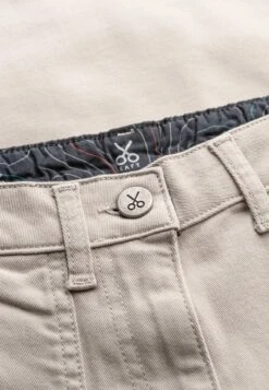 KOUTES - Shorts - Bone 11 KOUTES - Shorts - Bone -Sommerkleidung Für Damen 96c9dc5820b64974865805e1efea1052