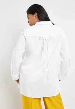 MIT LEOPARD-MOTIV - Hemdbluse - White Gemustert. 9 MIT LEOPARD-MOTIV - Hemdbluse - White Gemustert. -Sommerkleidung Für Damen 971c45b0c6384222b17e13cdd7067dd1