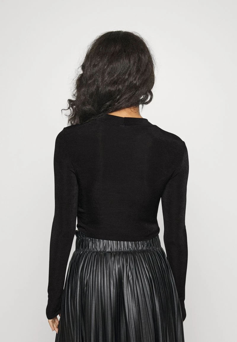 Noisy May Petite NMJORDAN CUT OUT - Langarmshirt - Black 5 Noisy May Petite NMJORDAN CUT OUT - Langarmshirt - Black – Bild 3