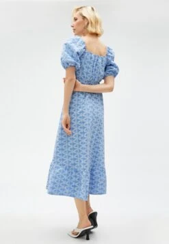 Koton FLORAL HEART NECK - Freizeitkleid - Blue 9 Koton FLORAL HEART NECK - Freizeitkleid - Blue -Sommerkleidung Für Damen a570faa0e65549f08e7a1b685a36b671