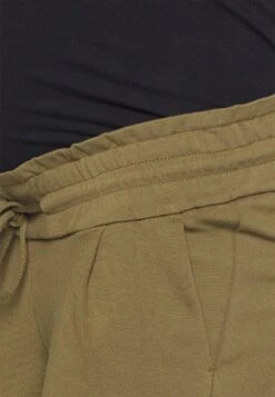 VMMEVA RUFFLE - Shorts - Dark Olive 10 VMMEVA RUFFLE - Shorts - Dark Olive -Sommerkleidung Für Damen a6cf05e0c3cd4775a56ba25b47cd7e73