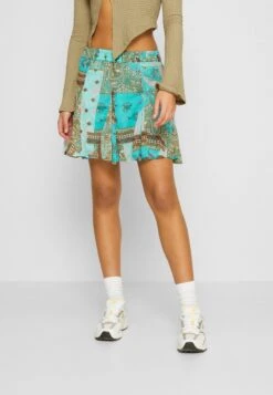 ONLY ONLSTELLA PATCH A LINE SKIRT - A-Linien-Rock - Electric Green