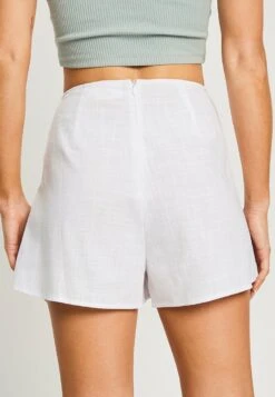 Calli PARI WRAP - Shorts - White -Sommerkleidung Für Damen a8cb8183fff6481f9b63073906b81f1a