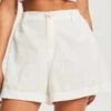 Calli CHARLIE - Shorts - White -Sommerkleidung Für Damen ab4b20876237458aac5ef70082800a07