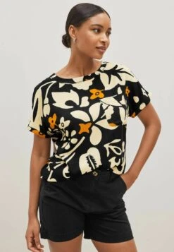 Next BOXY STANDARD - Bluse - Black Ecru White Floral 13 Next BOXY STANDARD - Bluse - Black Ecru White Floral -Sommerkleidung Für Damen ae1bfc4bd07f4ff9be21973acb9373c0 1