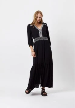 GEORGI FANCY TAPE - Maxikleid - Black -Sommerkleidung Für Damen ae3cb0eacaa641e992ca286ad6cc1d25 1