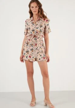 LELA REGULAR FIT - Jumpsuit - Pink -Sommerkleidung Für Damen b184a56b145b4dab97bcd583d80f36be