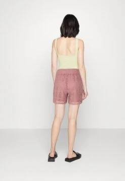 Vero Moda VMMAYA - Shorts - Nostalgia Rose -Sommerkleidung Für Damen b4a2775004464bb3bfe262836ae004b0