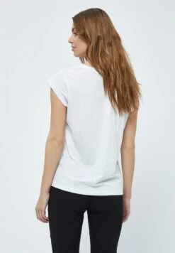 Minus LETI TEE - T-Shirt Basic - White 10 Minus LETI TEE - T-Shirt Basic - White -Sommerkleidung Für Damen b5acbc0f04e447ca9dd4e2d12a955839