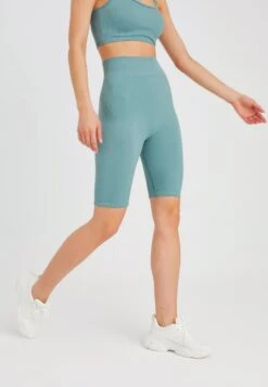 SEAMLESS FITNESS - Shorts - Grün 11 SEAMLESS FITNESS - Shorts - Grün -Sommerkleidung Für Damen b97946021e34411eb6ce416a5ed04ca4