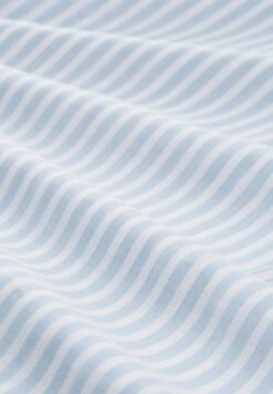 Tom Tailor PLUS - GESTREIFTE KURZARM - Hemdbluse - Blue White Thin Stripe 11 Tom Tailor PLUS - GESTREIFTE KURZARM - Hemdbluse - Blue White Thin Stripe -Sommerkleidung Für Damen c45266ecce0d44bba9ce7acd6b75ac60