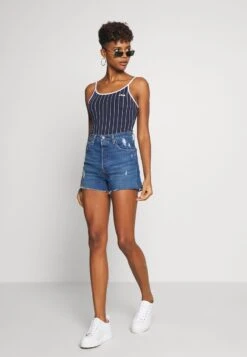 RIBCAGE - Jeans Shorts - Blue -Sommerkleidung Für Damen cf6da648e54143e887aafc066c254ddb