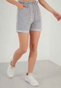 LELA SLIM FIT - Shorts - Grey-melange -Sommerkleidung Für Damen cf7be0a09eae4c82b328cc7b339aa907 1